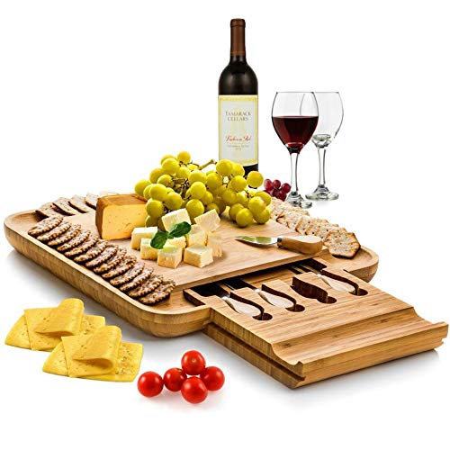 Bambusi Cheeseboard and Knife Set