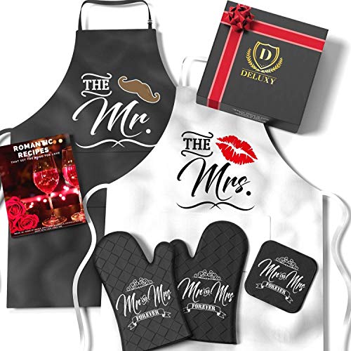 Couples Apron, Potholder and Oven Mitt Set