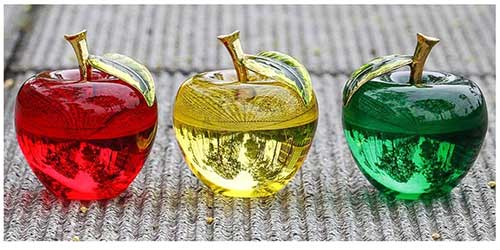 Crystal Apple Paperweight Set