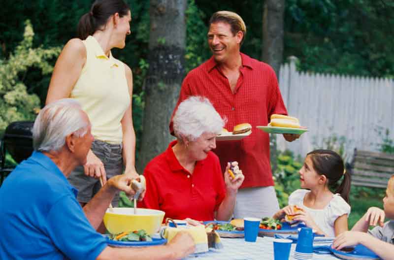 Barbecue with friends and family