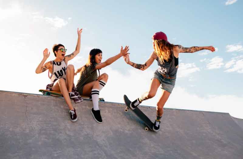 Skating Girls