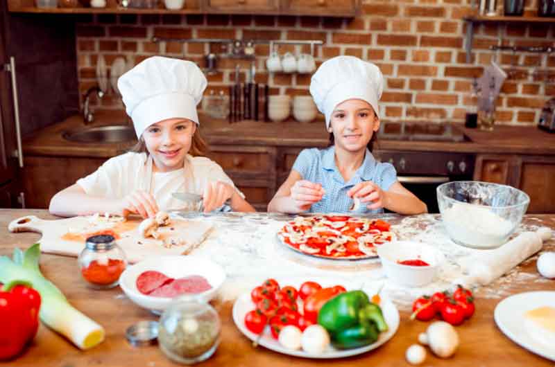 Pizza-Making Party