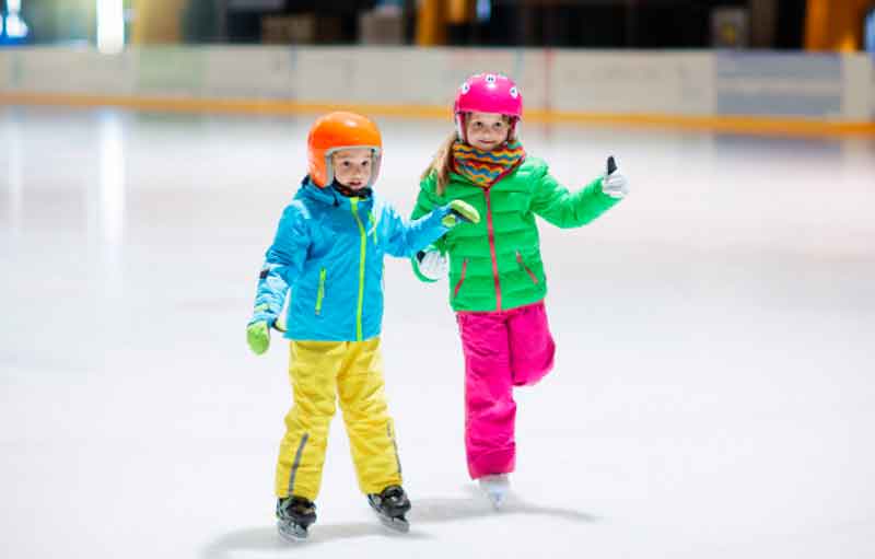 Skating Party Girls